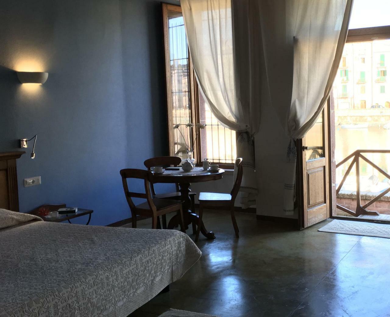 Corte Fiorita Albergo Diffuso Bosa Exteriör bild